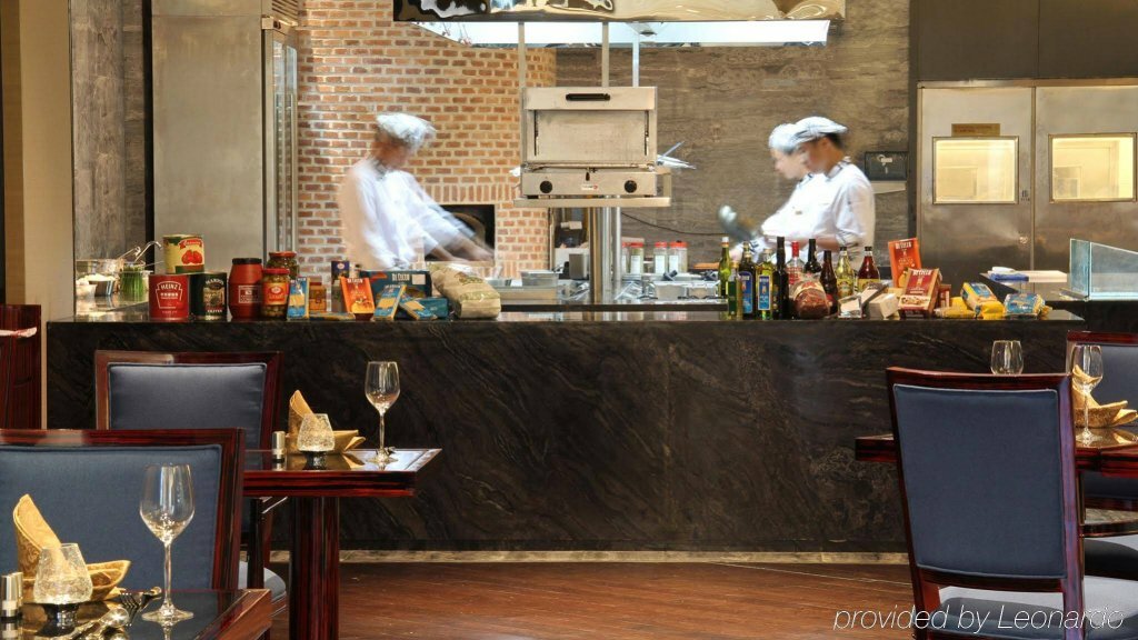 Фото Crowne Plaza Shenzhen Longgang City Centre, an Ihg Hotel