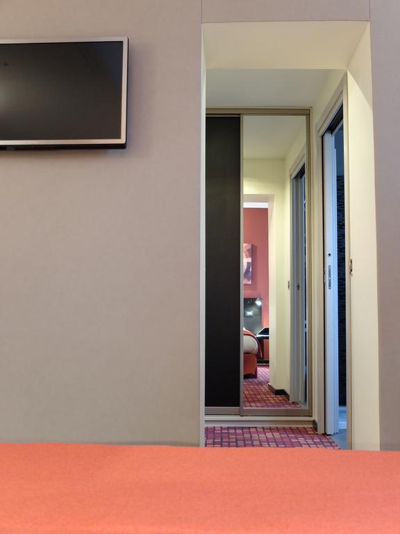 Фото Hotel Helussi