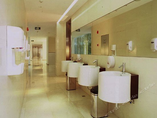 Фото Hotel Kapok Beijing - Forbidden City