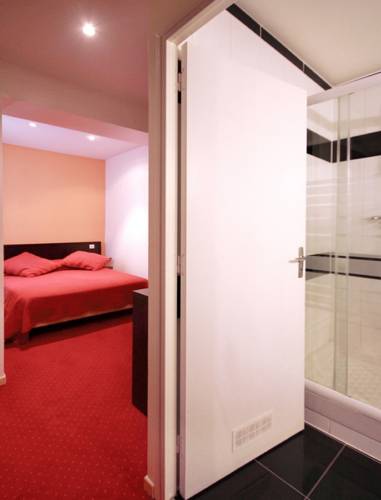 Фото Luxelthe Hotel