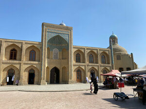 Mulla Ohund Madrasasi (Namangan, Usmon Kamalov 1-tor koʻchasining 1-berk koʻchasi), landmark, attraction