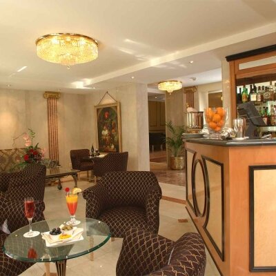 Фото Nh Geneva City