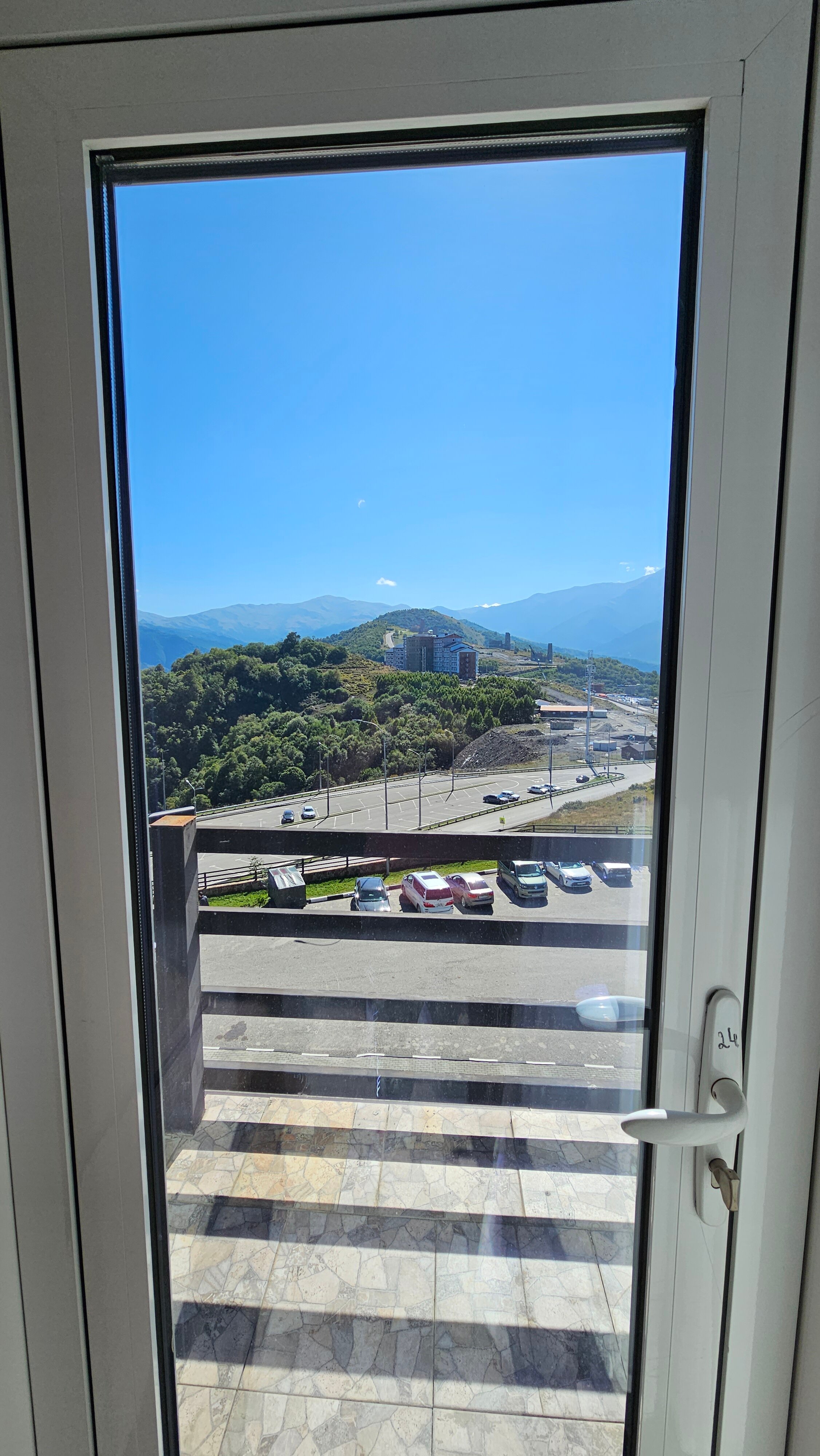 Фото Edelweiss Hotel