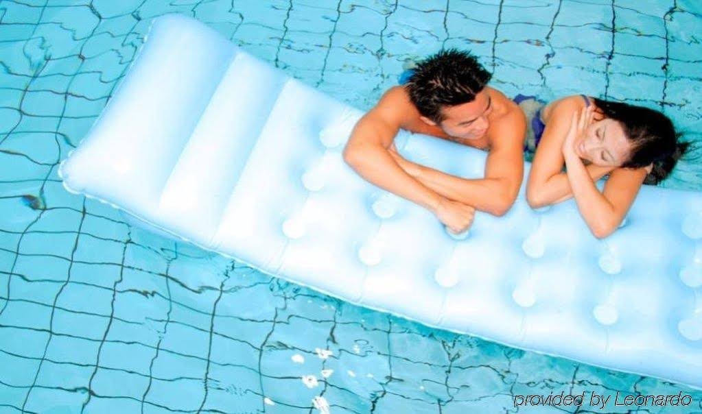 Фото Ascott Raffles City Chengdu