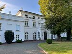 Schloss (posyolok gorodskogo tipa Yantarny, Sovetskaya Street, 68), hotel