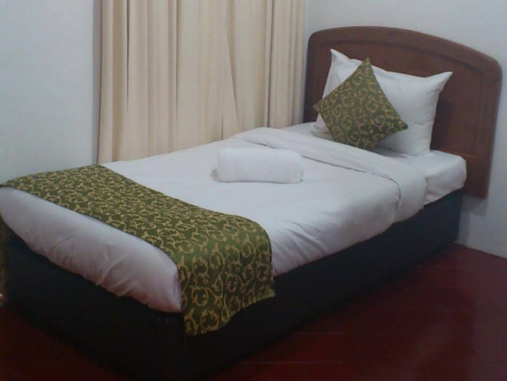 Фото Oyo 89562 Hotel Shalimar