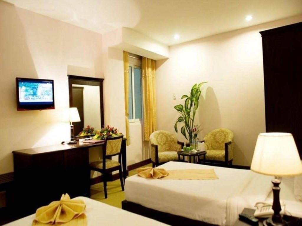 Фото Dong Kinh Hotel