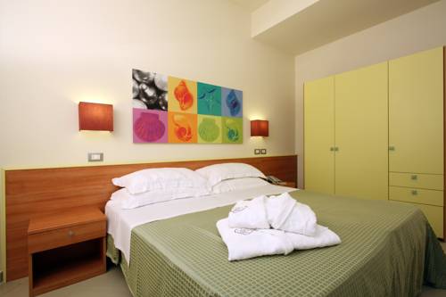 Фото Noha Suite Hotel
