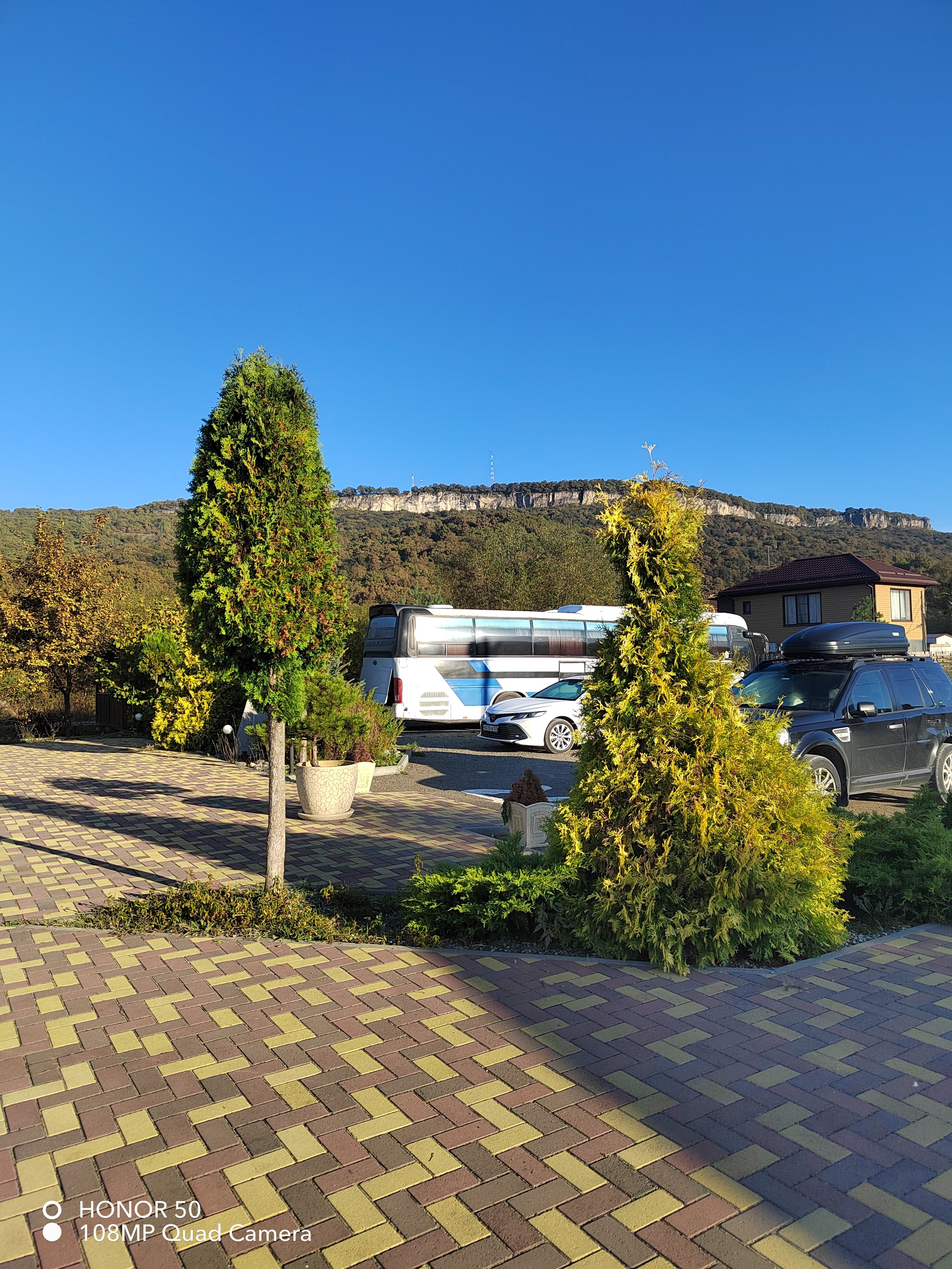 Фото Горное озеро от Травел Хотелс Антураж