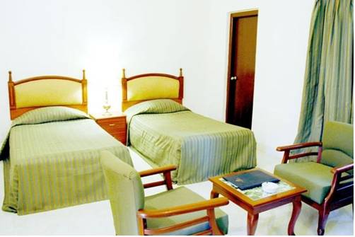 Фото Отель Jayamahal Palace