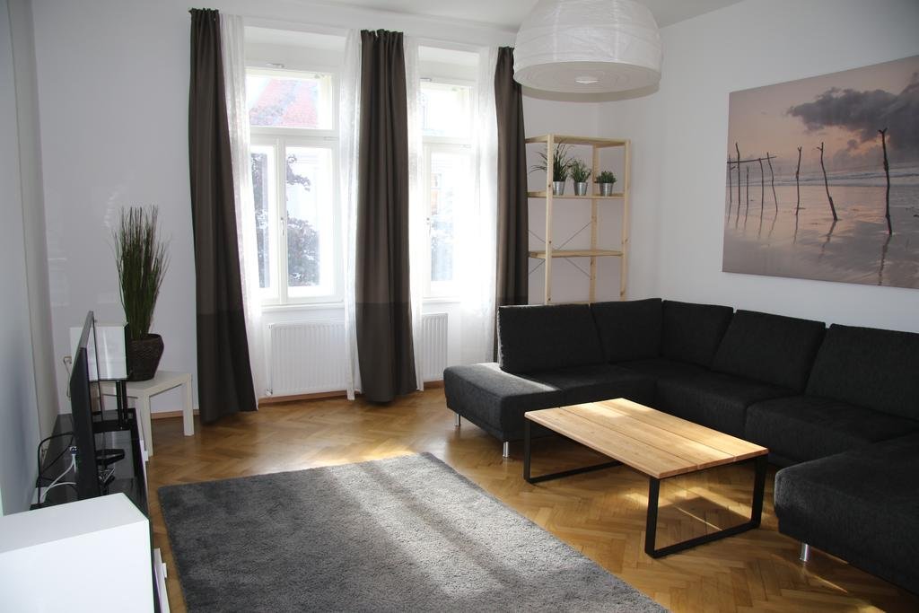 Фото Innsbruck Saggen Large Flat