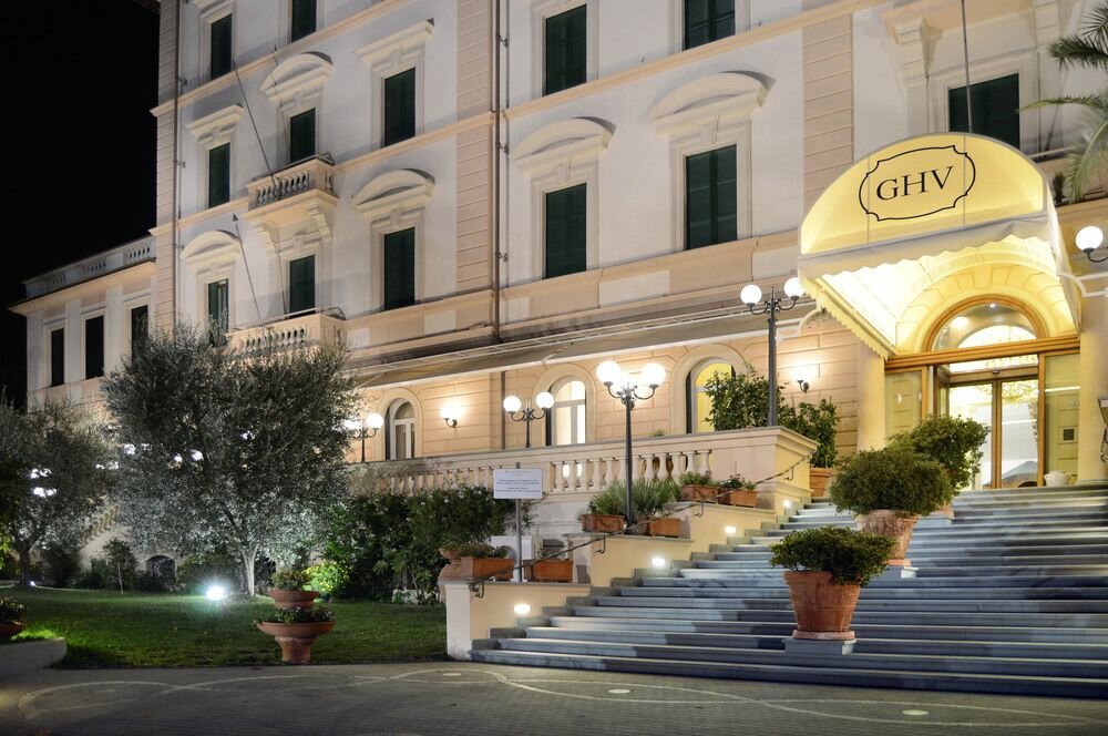 Отель в италии