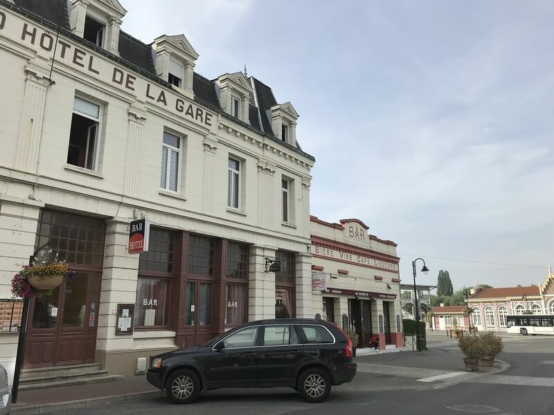 Гостиница Hotel de la Gare в Абвиле