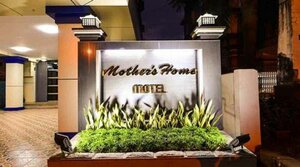 Mother's Home Motel
