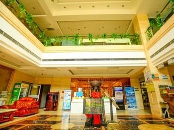 GreenTree Inn Qingdao Wuyishan Road Jusco Shopping Mall Hotel