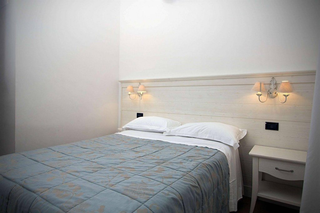 Фото Hotel La Camogliese