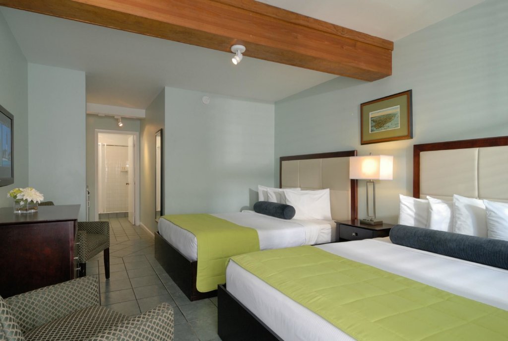 Фото Kimpton Fitch Lodge, an Ihg Hotel