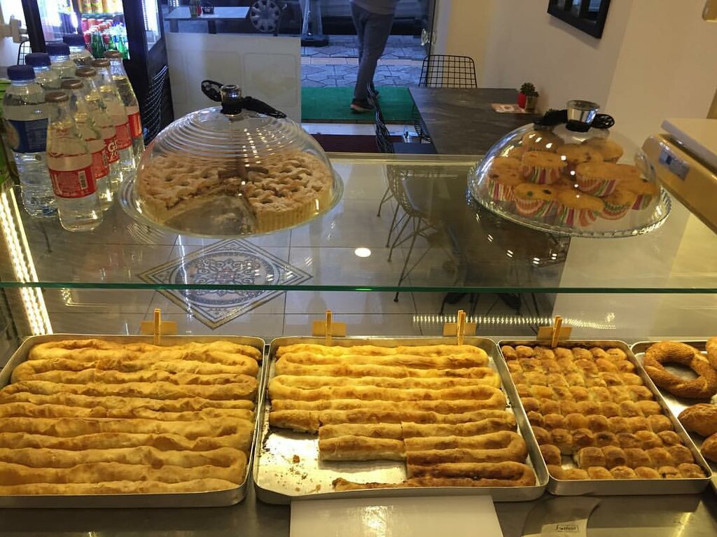 Nunpita Boşnak Börekçisi, restoran, Haznedar Mah., Kınalı Cad., No4C