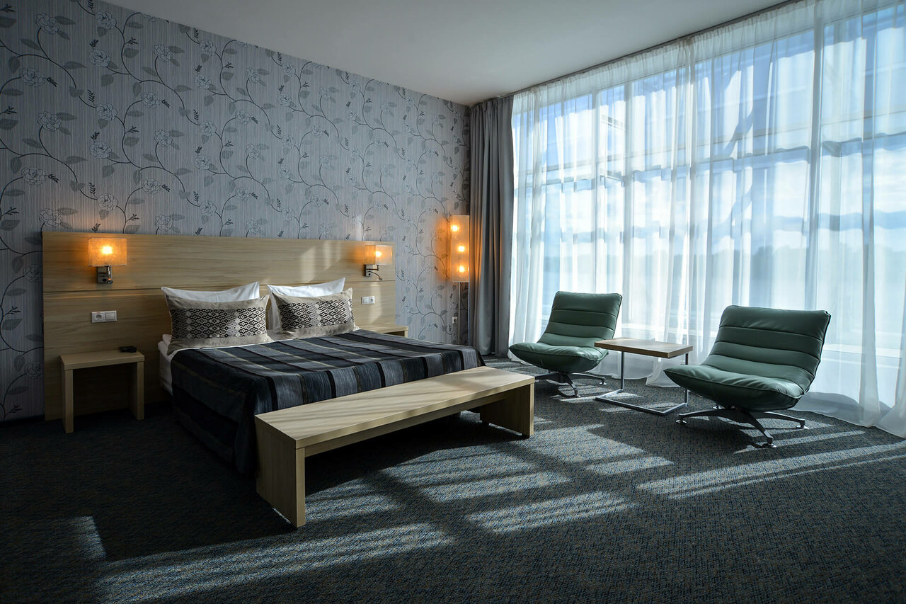 «12 отличных гостиниц и отелей Омска» фото материала