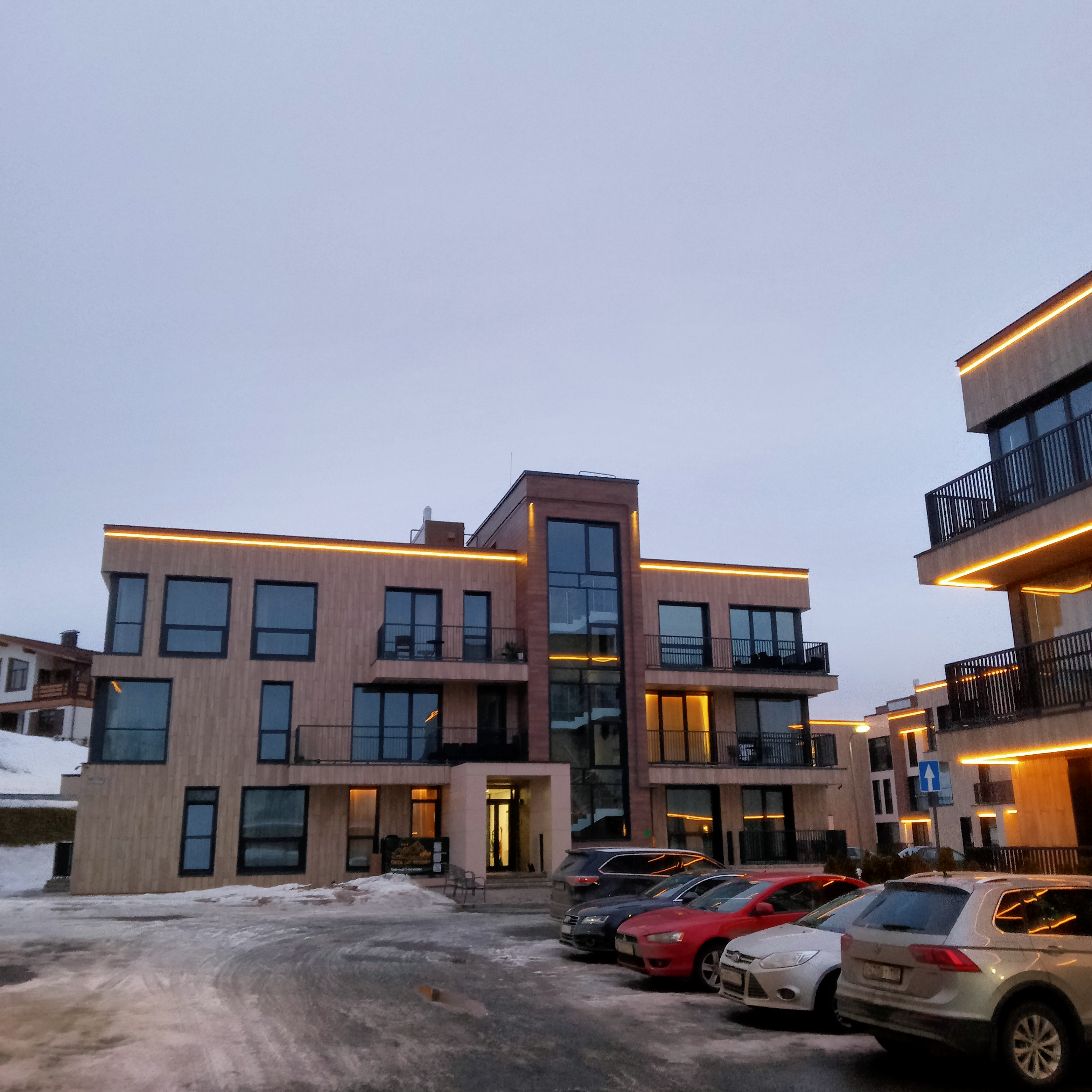 Фото отеля 1