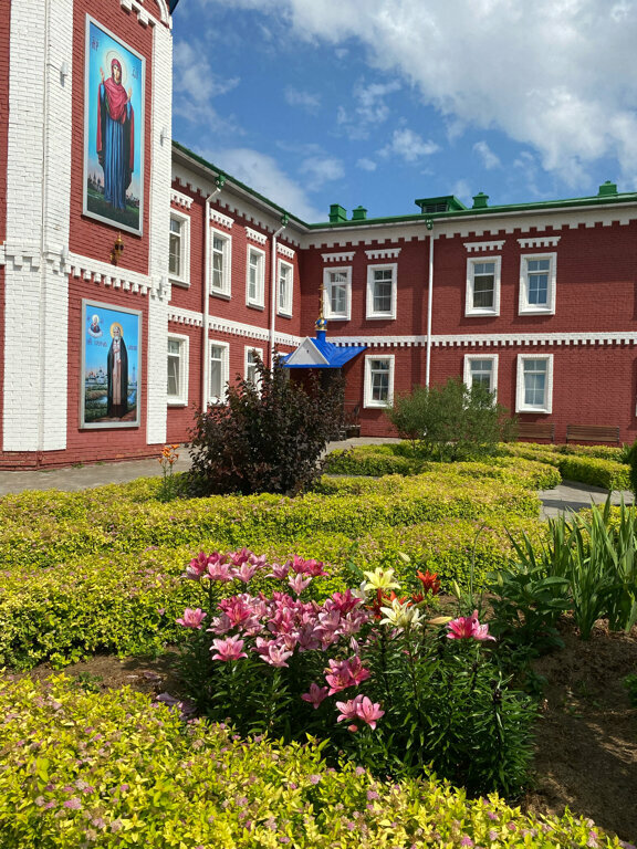 Monastery, convent, abbey Malo-Diveyevsky Serafimovsky zhensky monastyr, Udmurt Republic, photo