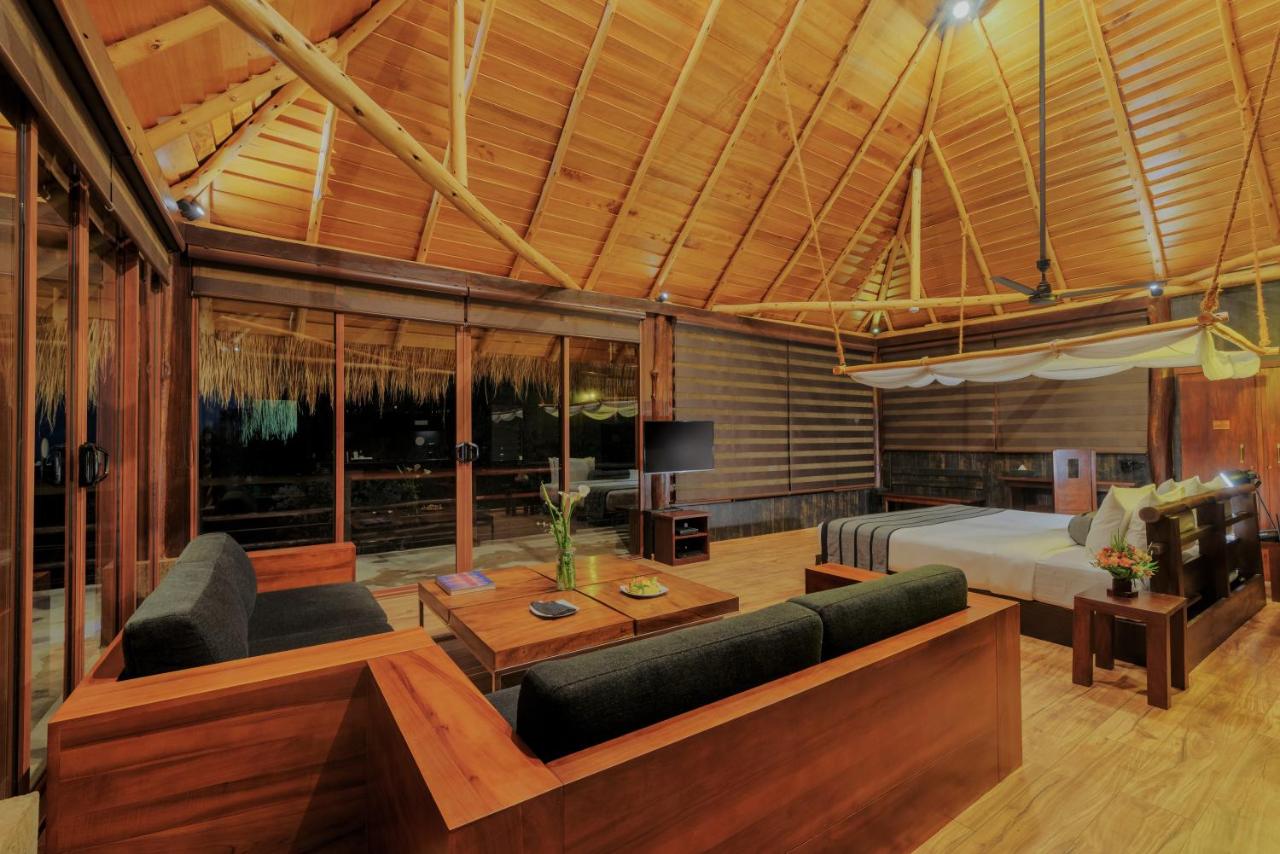 Фото 98 Acres Resort & SPA