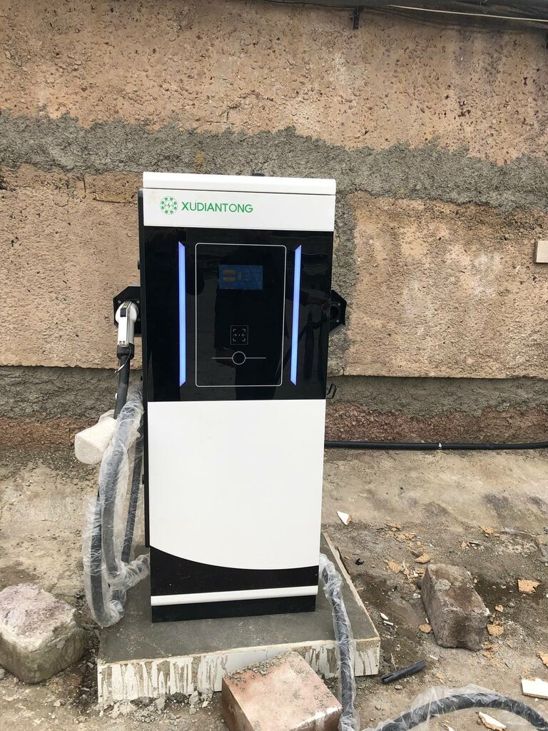 Electric car charging station Arpi Gaz, Vanadzor, photo