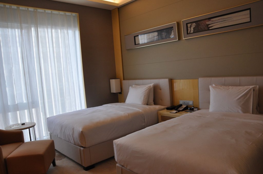 Фото Conrad Dalian