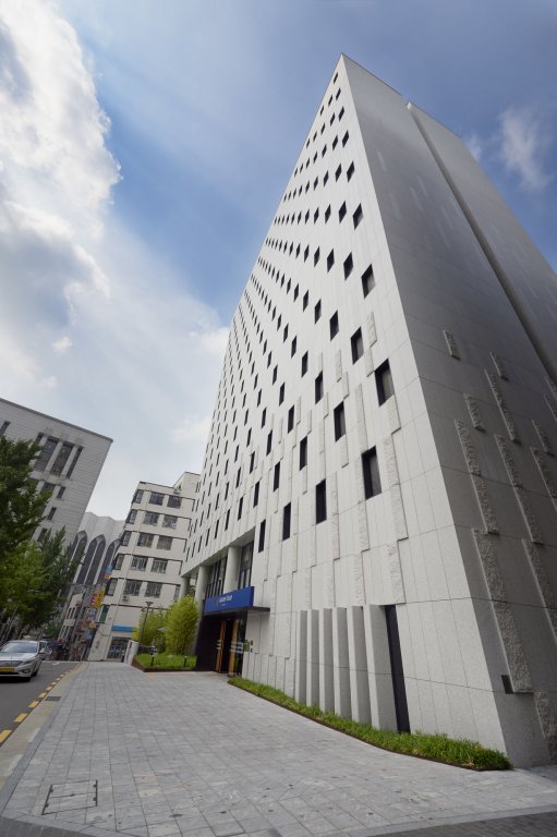 Фото Sotetsu Hotels The Splaisir Seoul Myeong Dong