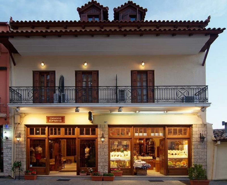 Фото отеля 1