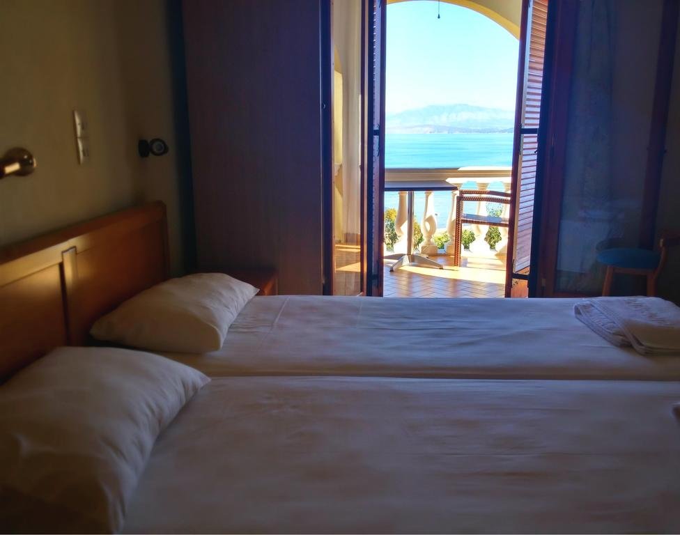 Фото Dionysos Apartments