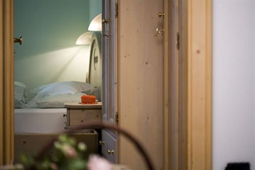 Фото Hotel Garni La Suisse