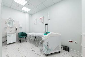 Podruzhki (Ostrovskogo Lane, 58), cosmetología