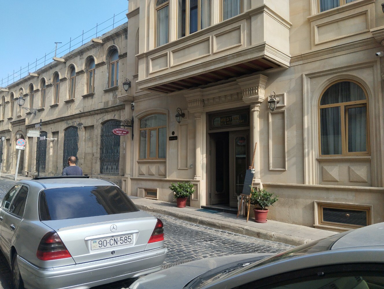 Фото West Inn Hotel Baku