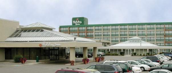 Фото Holiday Inn Toronto Airport East