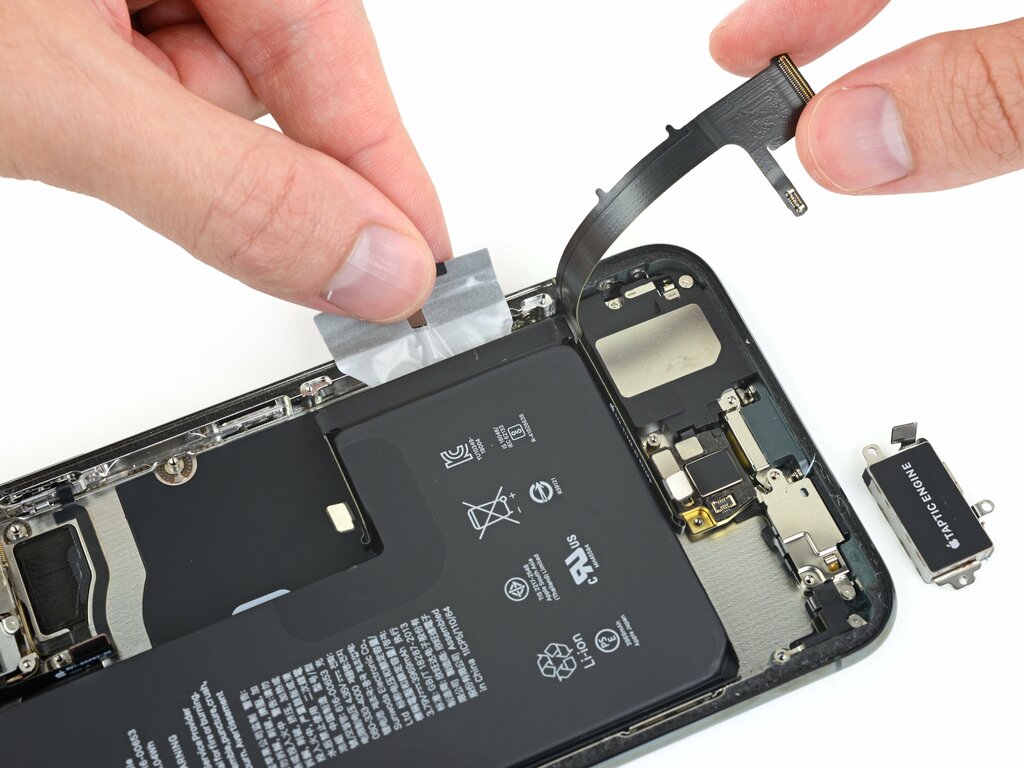 Как заменить аккумулятор iphone 12