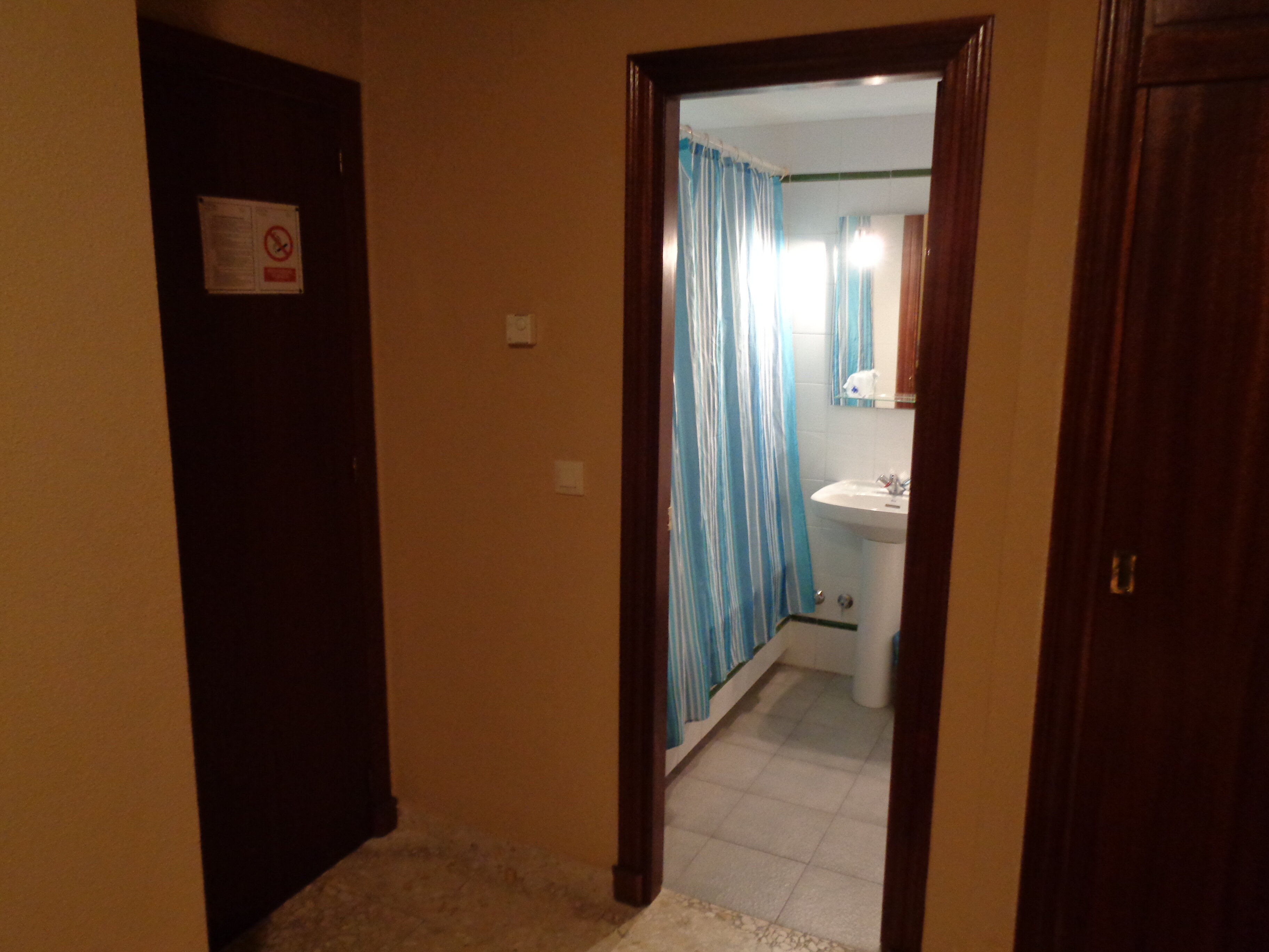 Фото Hostal Tilos