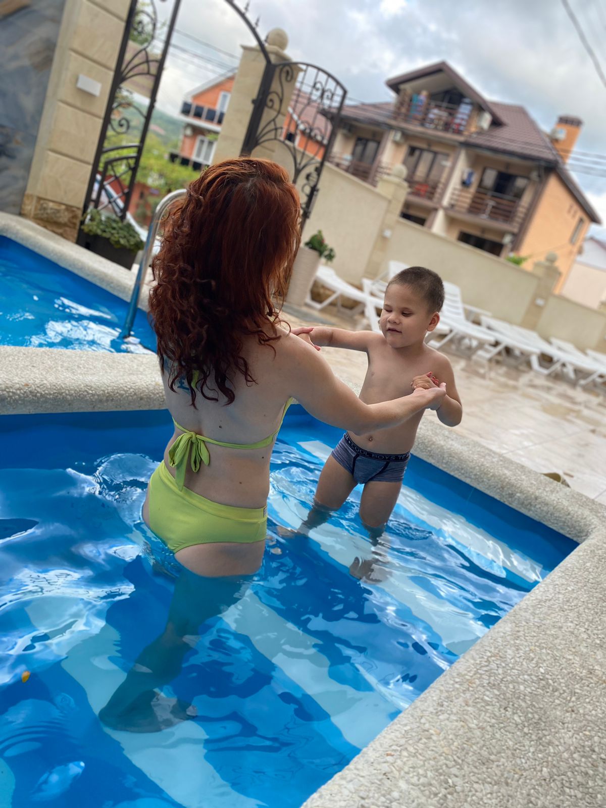 Фото Адонис