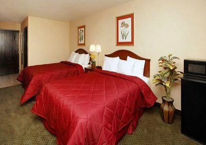Фото Comfort Inn West