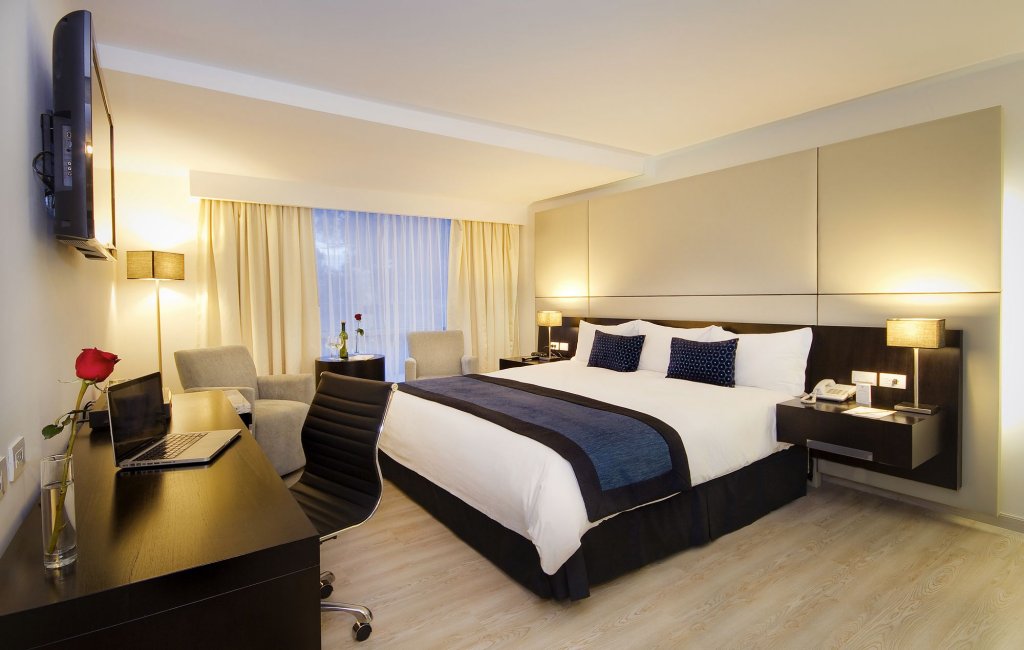 Фото Hotel Oro Verde Cuenca