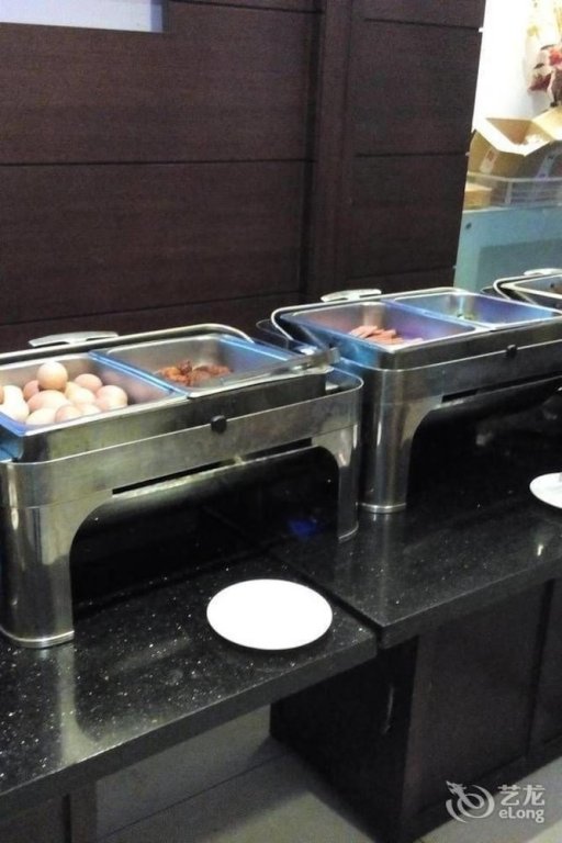 Фото The Royal Palace Hotel