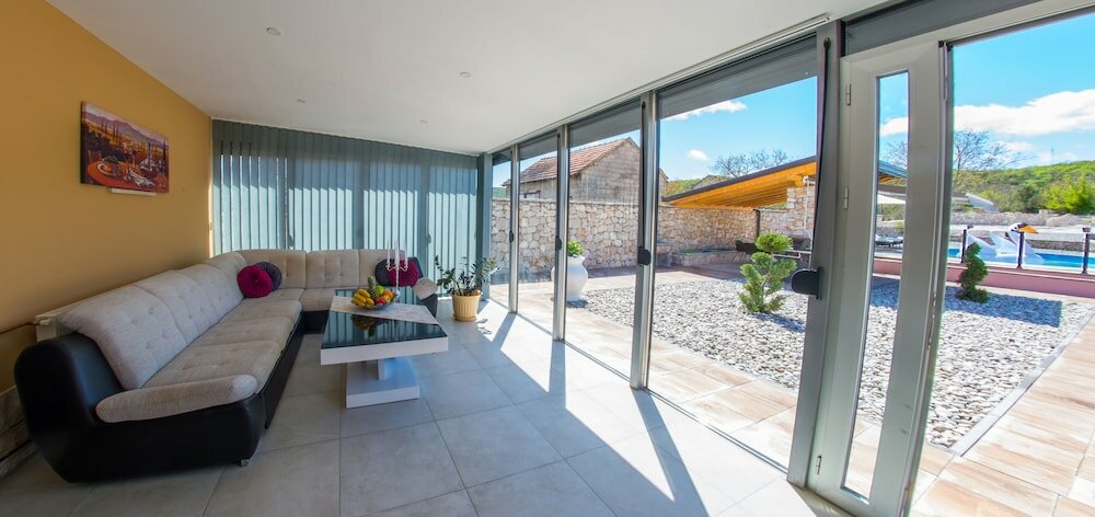 Фото Villa Plavota