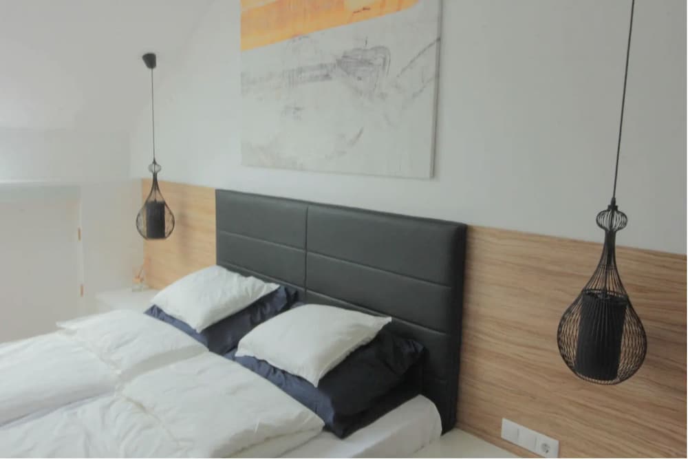 Фото Venus Apartments - Gozsdu Court