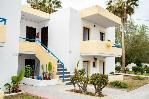 Гостиница Sunset Lambisea Apartment