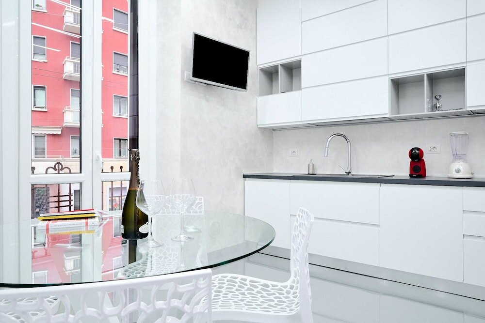 Фото Suite Milano-hosted by Sweetstay