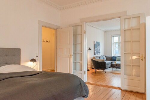 Гостиница Sanders Boulevard - Smart 3-bdr Apt by the Canal в Орхусе