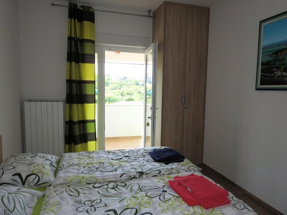 Фото Apartmaji Sobe Zvezda