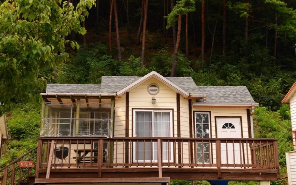 Фото Yangyang Sigol Punggyeong Pension