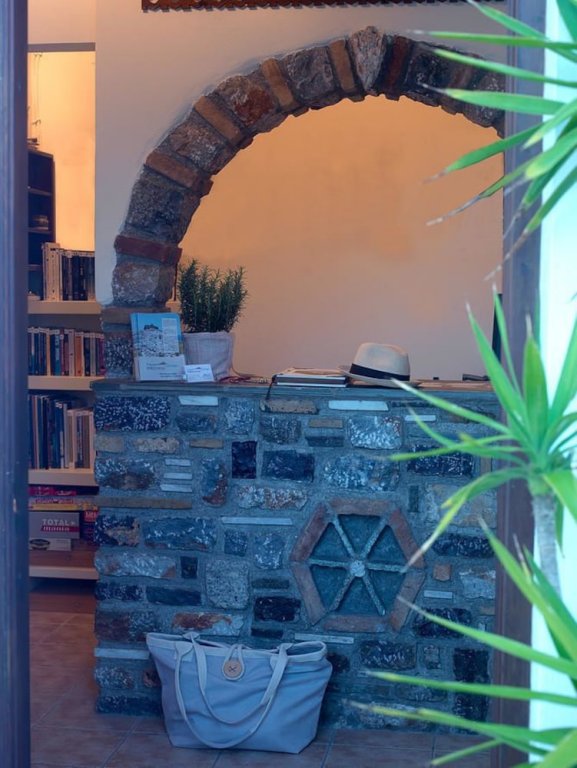 Фото Kallichoron Art Boutique Hotel