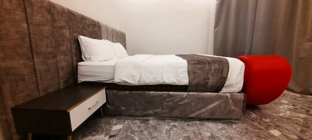 Фото Golden Joan